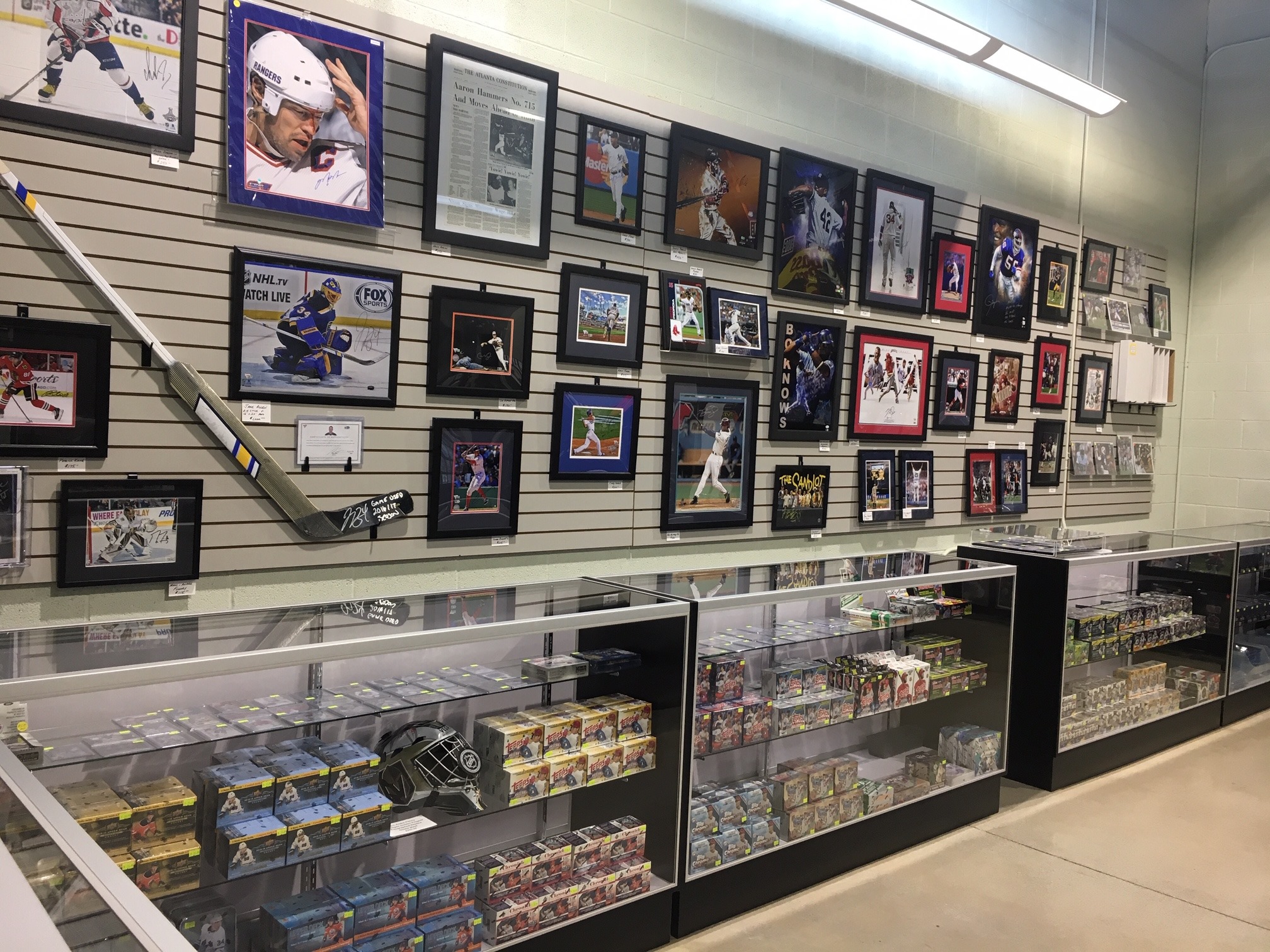 Venue Sports Cards & Collectibles
