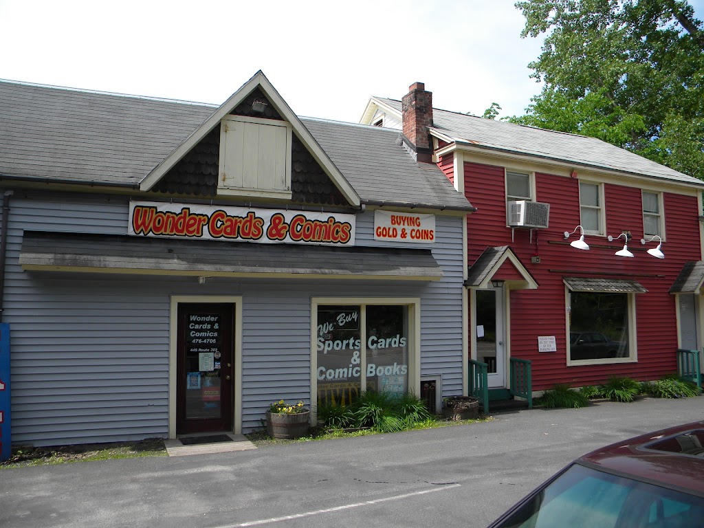 Wonder Cards & Comics