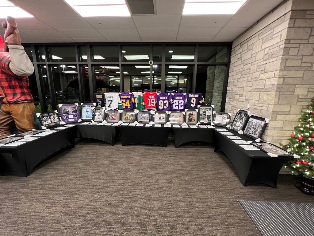 Universal Sports Auctions