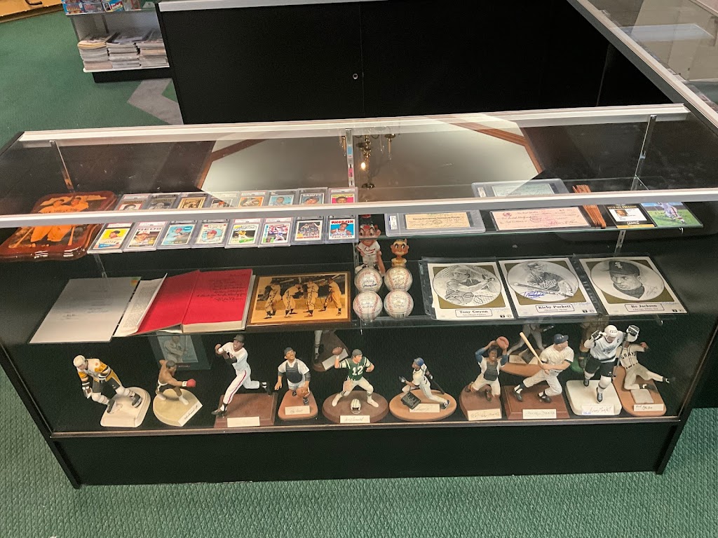 CLE Sports Cards & Collectibles